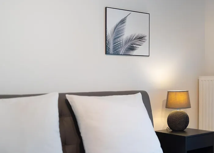 Mint Design-studio Mit Balkon Apartament Dortmund