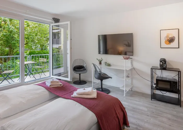 Mint Design-studio Mit Balkon *