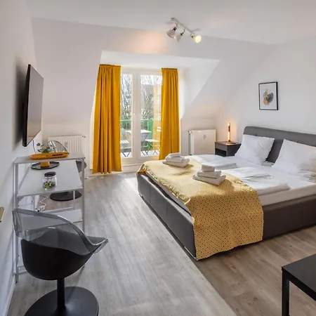 Mint Design-studio Mit Balkon * Dortmund