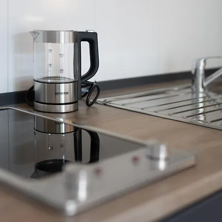 Mint Design-studio Mit Balkon