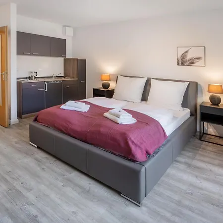 Mint Design-studio Mit Balkon Apartment *