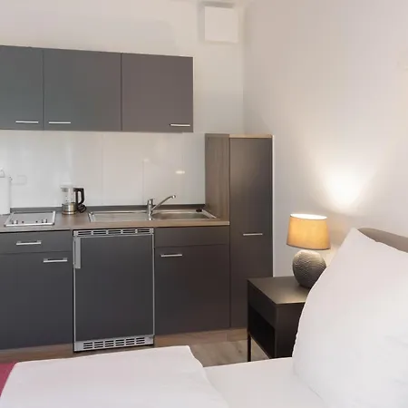 Apartment Mint Design-studio Mit Balkon *