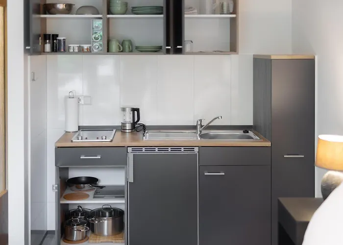 Mint Design-studio Mit Balkon